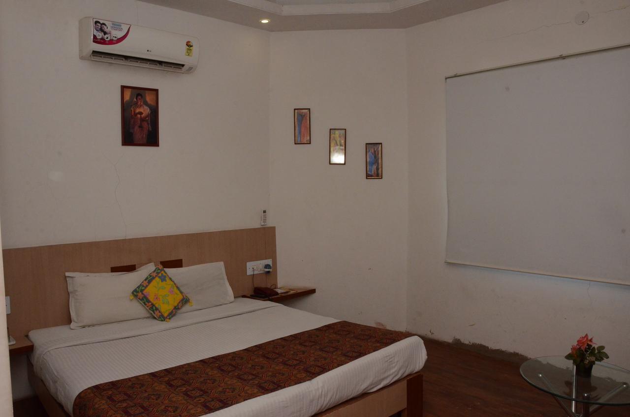 Sparrow Inn Ankur Alwar Exterior foto